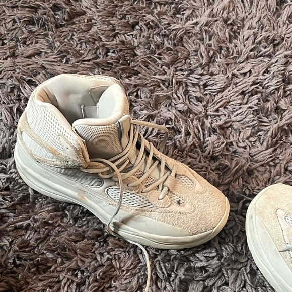 Yeezy | Shoes | Yeezy Desert Boots Size 